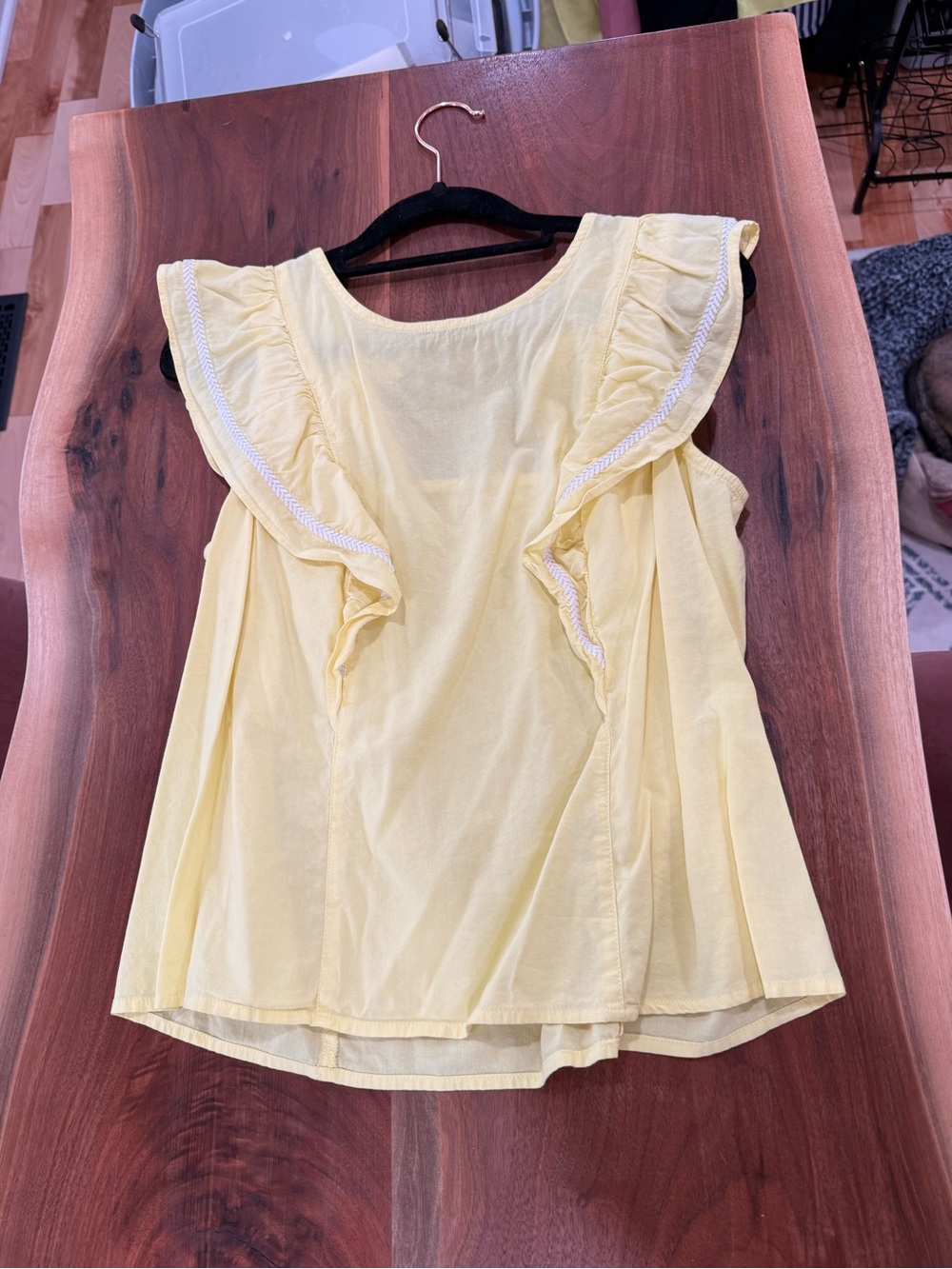 Banana Republic Light Yellow Ruffle Sleeve Blouse